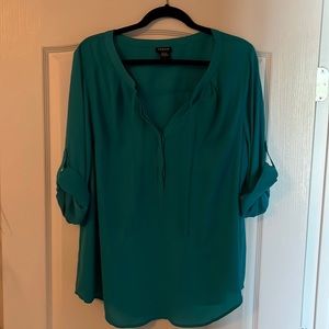Worn once-Torrid Georgette size 2